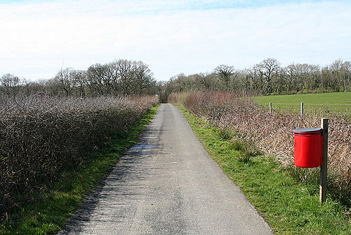 Hole railway station